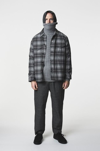 Dunkelgraues Flanell Langarmhemd mit Schottenmuster kombinieren – 38 Herren Outfits