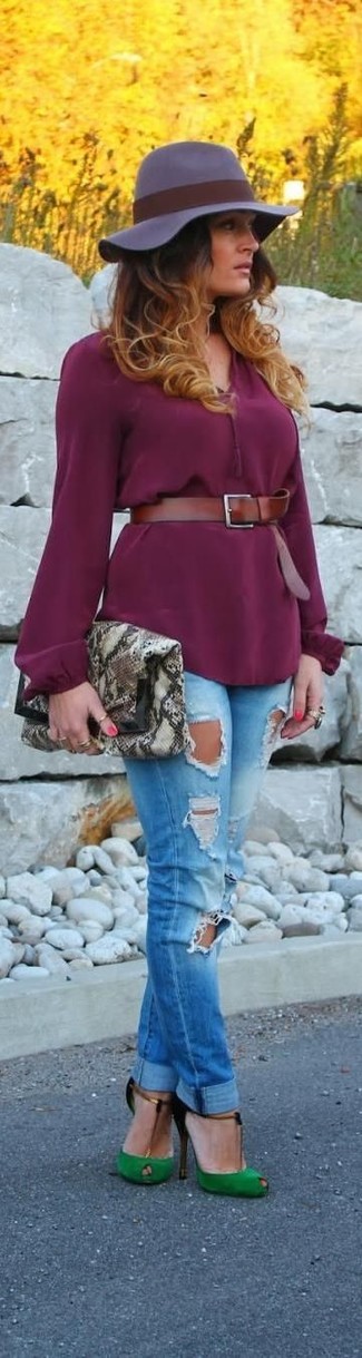 Dunkelgraue Leder Clutch mit Schlangenmuster kombinieren – 16 Damen Outfits