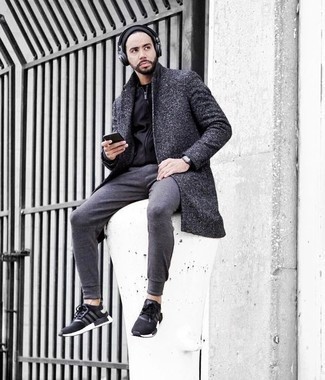 Dunkelgraue Jogginghose kombinieren – 107 Herren Outfits kalt Wetter
