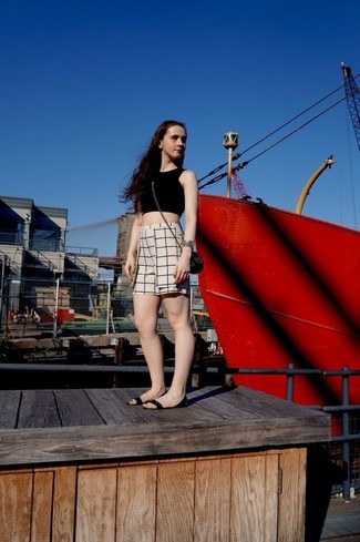 Shorts mit Karomuster kombinieren – 10 Damen Outfits