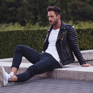 Wie Chinohose mit niedriger Sneakers zu kombinieren – 2000+ Herren Outfits