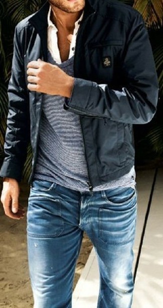 Wie Pullover mit einem Rundhalsausschnitt mit Bomberjacke zu kombinieren – 334 Herren Outfits