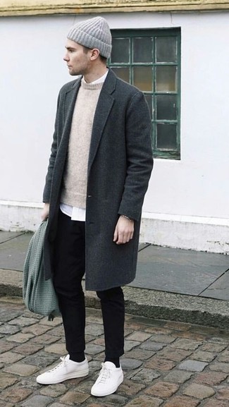 Wie Pullover mit einem Rundhalsausschnitt mit Langarmhemdes zu kombinieren – 60 Winter Herren Outfits