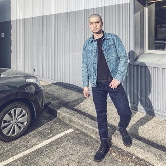 Wie T-Shirt mit einem Rundhalsausschnitt mit Shirtjacke zu kombinieren – 2000+ Herren Outfits
