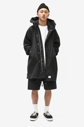 Wie T-Shirt mit einem Rundhalsausschnitt mit Shorts zu kombinieren – 75 Frühling Herren Outfits