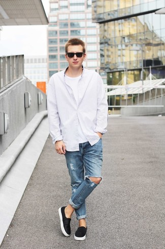 Wie T-Shirt mit einem Rundhalsausschnitt mit Slip-On Sneakers zu kombinieren – 515+ Herren Outfits
