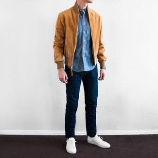 Welche Kurzarmhemden mit dunkelbrauner Bomberjacke zu tragen – 47 Herren Outfits