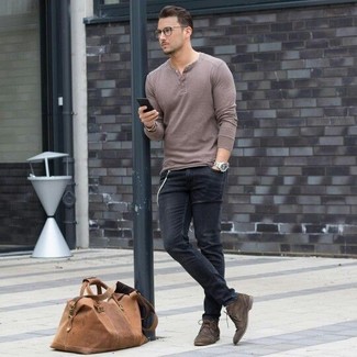 Welche enge Jeans mit dunkelbrauner Chukka-Stiefel zu tragen – 44 Herren Outfits