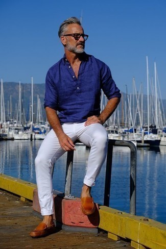 Welche Chinohosen mit dunkelbrauner Mokassins zu tragen – 66 Herren Outfits