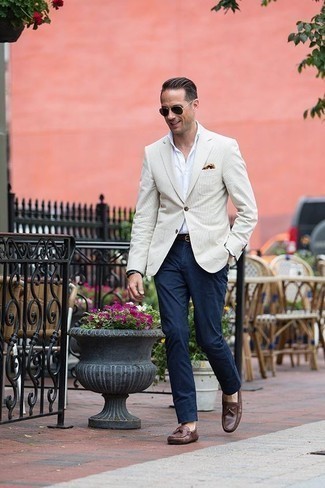 Welche Chinohosen mit dunkelbrauner Mokassins zu tragen – 66 Herren Outfits