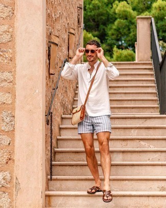 Dunkelbraune Leder Zehensandalen kombinieren – 43 Herren Outfits