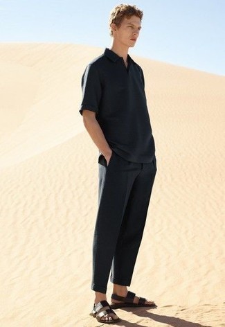20 Jährige: Welche Chinohosen mit dunkelbrauner Sandalen zu tragen – 43 Herren Outfits