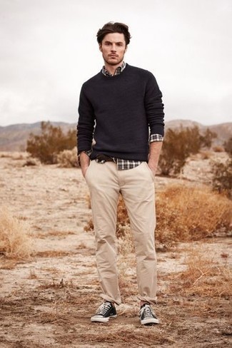 Dunkelbraunen Wildledergürtel kombinieren – 229 Herren Outfits