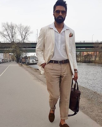 Dunkelbraunen geflochtenen Segeltuchgürtel kombinieren – 15 Herren Outfits