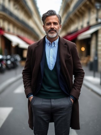 Welche Mäntel mit dunkelgrünen Pullovers mit einem Rundhalsausschnitt zu tragen – 46 Herren Outfits