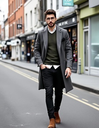 Welche Mäntel mit dunkelgrünen Pullovers mit einem Rundhalsausschnitt zu tragen – 46 Herren Outfits