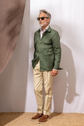 Dunkelgrüne Leinen Shirtjacke kombinieren – 10 Herren Outfits