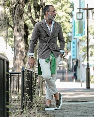 Welche Zweireiher-Sakkos mit dunkelgrüner Slipper zu tragen – 20 Herren Outfits