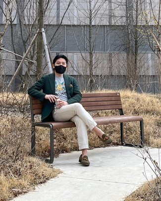Dunkelgrüne Slipper kombinieren – 182 Herren Outfits