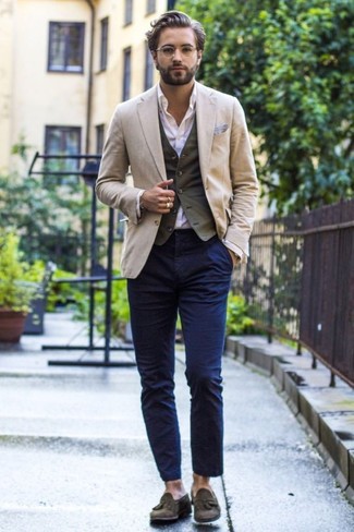 Dunkelgrüne Slipper kombinieren – 182 Herren Outfits