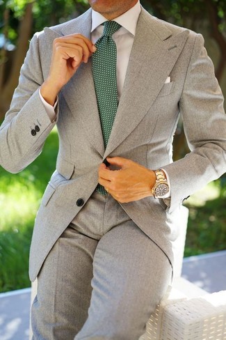 Dunkelgrüne gepunktete Krawatte kombinieren – 70 Herren Outfits