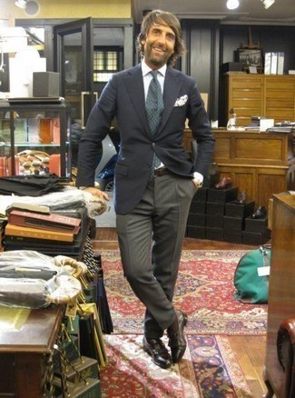 Dunkelgrüne gepunktete Krawatte kombinieren – 70 Herren Outfits
