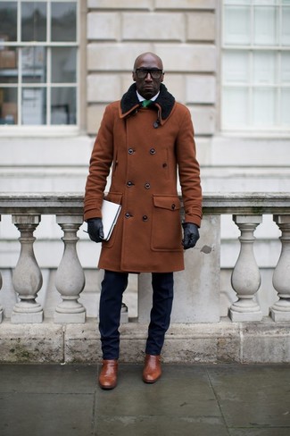 Wie Businesshemd mit Mantels mit einem Pelzkragen zu kombinieren – 38 Herren Outfits