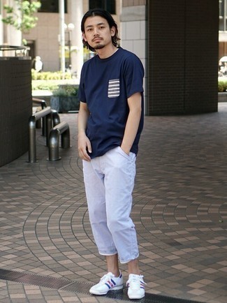 dunkelblaues bedrucktes T-Shirt mit einem Rundhalsausschnitt von Kenzo