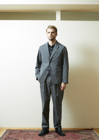 dunkelgrauer Anzug von ESPRIT Collection