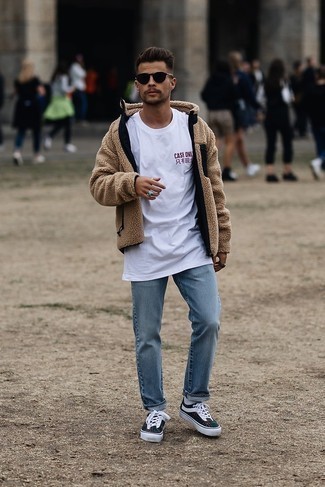 20 Jährige: Fleece-Pullover mit einem Kapuze kombinieren – 27 Herren Outfits