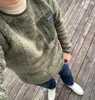 Fleece-Sweatshirts kombinieren – 4 Frühling Herren Outfits