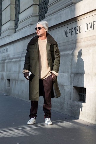 Wie Mantel mit einem Pelzkragen mit Chinohose zu kombinieren – 33 Herren Outfits