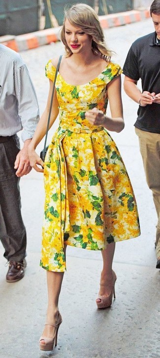 gelbes Midikleid mit Blumenmuster von Dolce & Gabbana