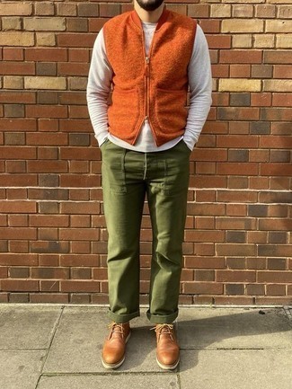 Wie ärmellose Jacke mit Sweatshirt zu kombinieren – 80 Herren Outfits