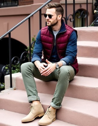 Wie ärmellose Jacke mit Sweatshirt zu kombinieren – 80 Herren Outfits
