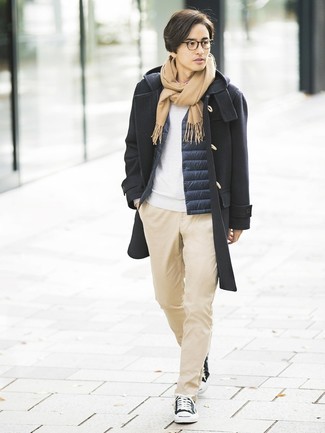 Wie ärmellose Jacke mit Sweatshirt zu kombinieren – 80 Herren Outfits