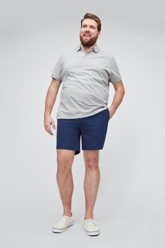 dunkelblaue Shorts von MSGM