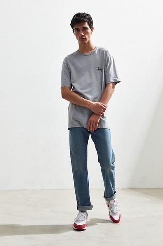 graues T-Shirt mit einem Rundhalsausschnitt von Herno