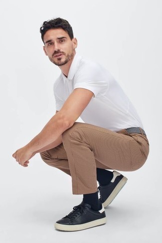 30 Jährige: Grauen Segeltuchgürtel kombinieren – 38 Herren Outfits