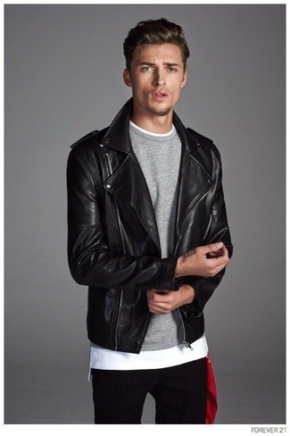 Welche Jeans mit grauen Pullovers mit einem Rundhalsausschnitt zu tragen – 549+ Herren Outfits