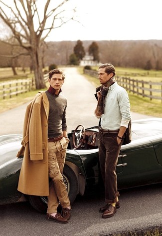 Welche Polohemden mit grauen Pullovers mit einem Rundhalsausschnitt zu tragen – 19 Herren Outfits