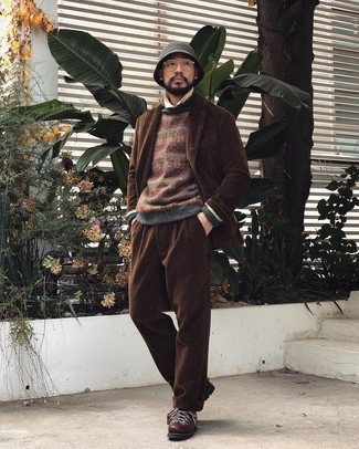 Welche Polohemden mit grauen Pullovers mit einem Rundhalsausschnitt zu tragen – 19 Herren Outfits