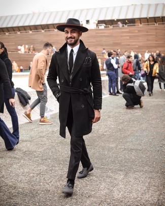 Graues Wollsakko mit Fischgrätenmuster kombinieren – 92 Herren Outfits