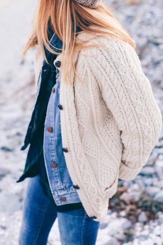 Graue Strick Mütze kombinieren – 31 Damen Outfits