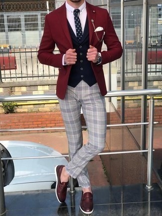 Graue Chinohose mit Schottenmuster kombinieren – 136 Herbst Herren Outfits