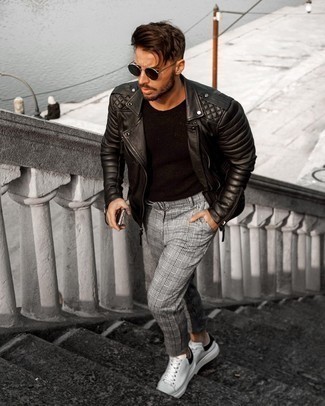 Graue Chinohose mit Schottenmuster kombinieren – 136 Herbst Herren Outfits