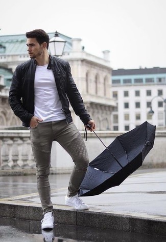 Graue enge Jeans mit Destroyed-Effekten kombinieren – 218 Herren Outfits