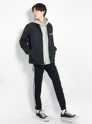 Teenager: Wie grauen Pullover mit schwarzer Hose zu kombinieren – 44 Herren Outfits