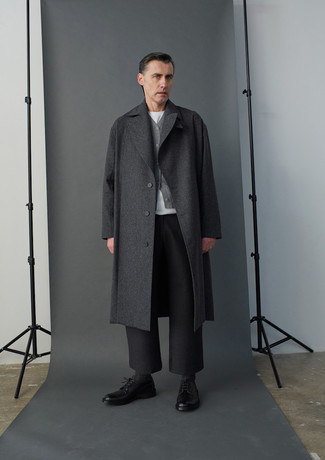 Welche Chinohosen mit grauen Pullunders zu tragen – 45 Herbst Herren Outfits