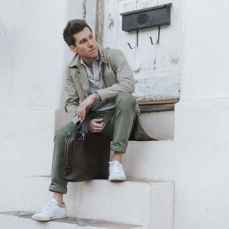 Grauen Trenchcoat kombinieren – 82 Herren Outfits